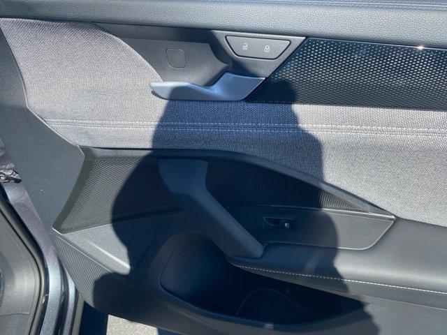 new 2025 Volkswagen Tiguan car, priced at $31,003