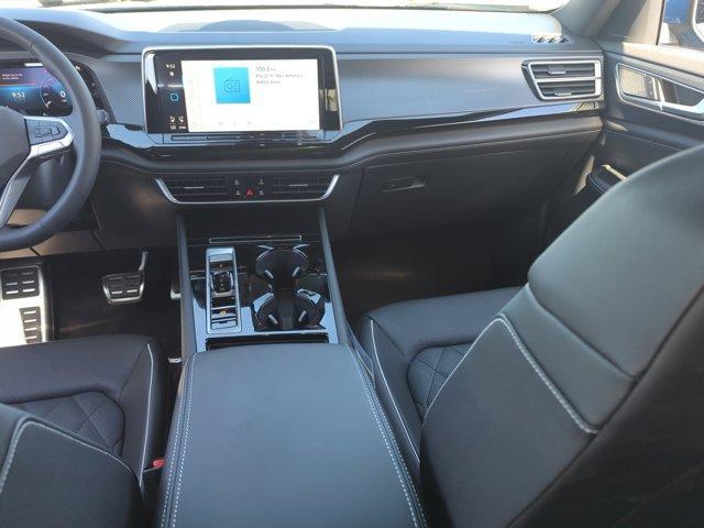 new 2026 Volkswagen Atlas Cross Sport car, priced at $53,676