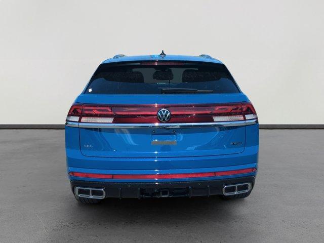 new 2026 Volkswagen Atlas Cross Sport car, priced at $53,676