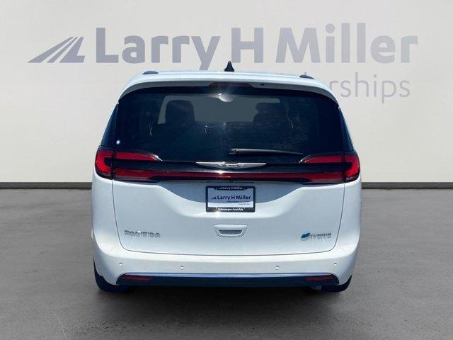 used 2023 Chrysler Pacifica Hybrid car, priced at $32,843