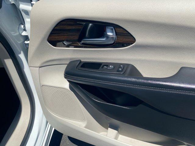 used 2023 Chrysler Pacifica Hybrid car, priced at $30,996