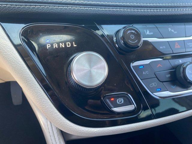 used 2023 Chrysler Pacifica Hybrid car, priced at $30,996