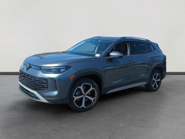 new 2025 Volkswagen Tiguan car, priced at $33,077