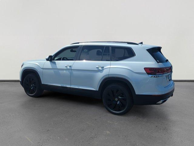new 2026 Volkswagen Atlas car, priced at $44,324
