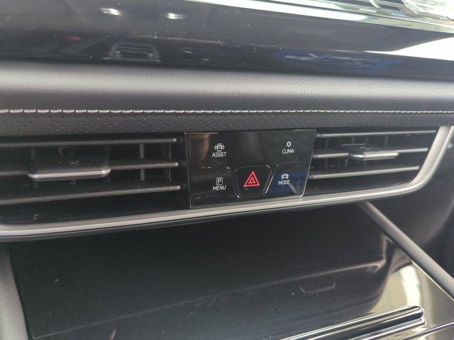 new 2026 Volkswagen Atlas car, priced at $44,508