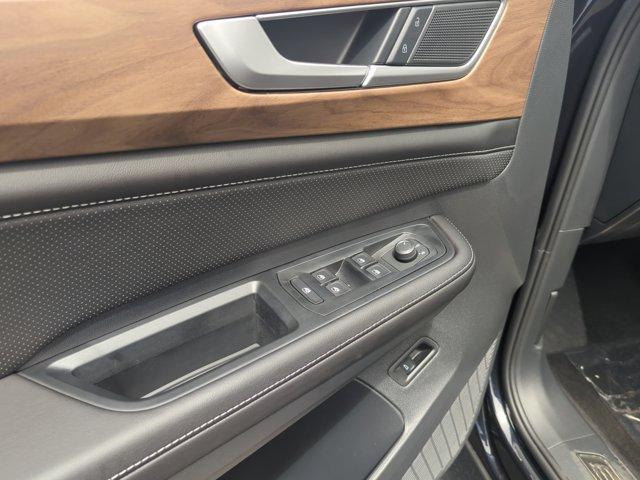 new 2026 Volkswagen Atlas car, priced at $44,508