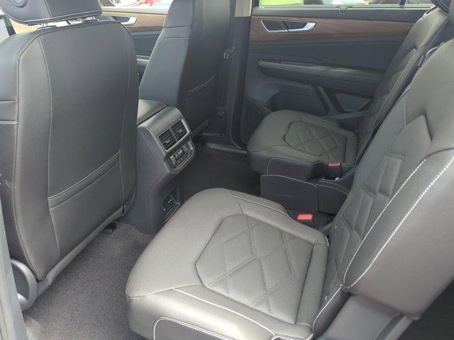 new 2026 Volkswagen Atlas car, priced at $44,508