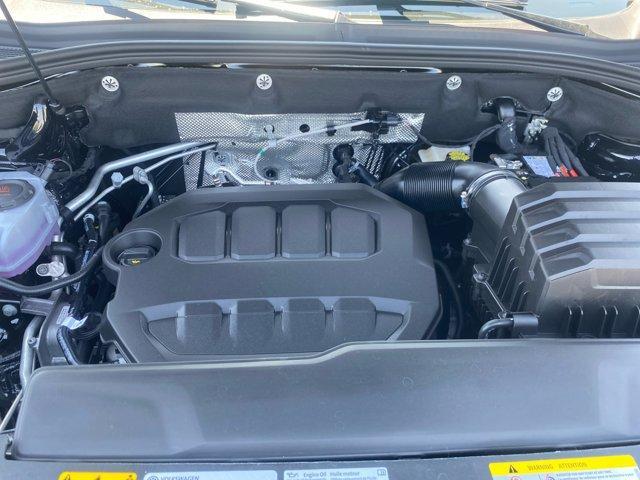 new 2025 Volkswagen Atlas car, priced at $38,109