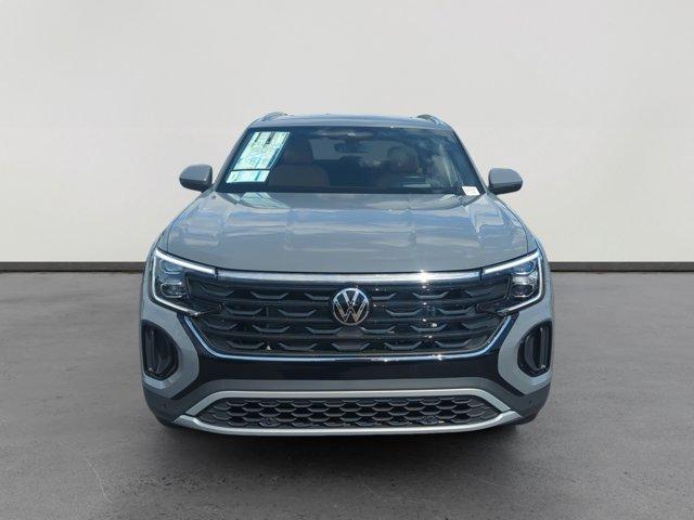 new 2026 Volkswagen Atlas Cross Sport car, priced at $49,121