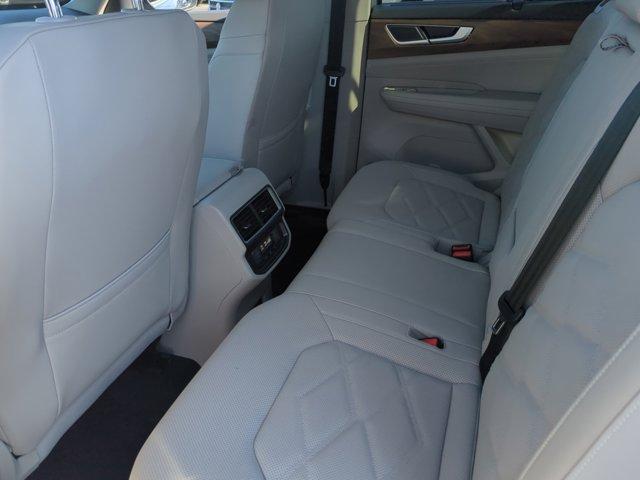 new 2026 Volkswagen Atlas car, priced at $45,878