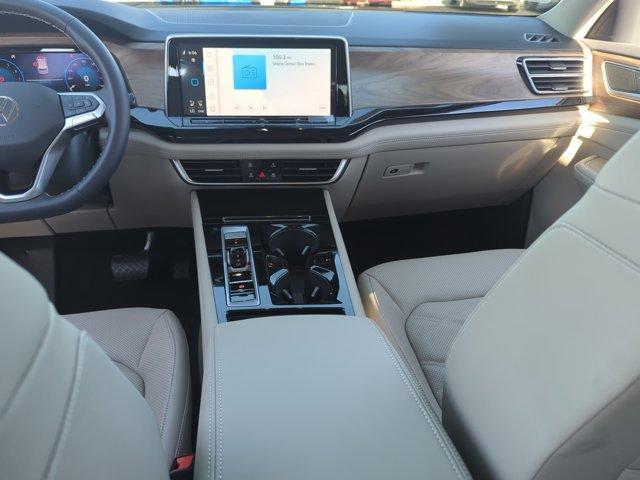 new 2026 Volkswagen Atlas car, priced at $45,878