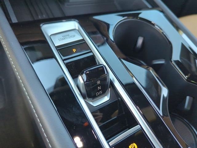 new 2026 Volkswagen Atlas Cross Sport car, priced at $50,717