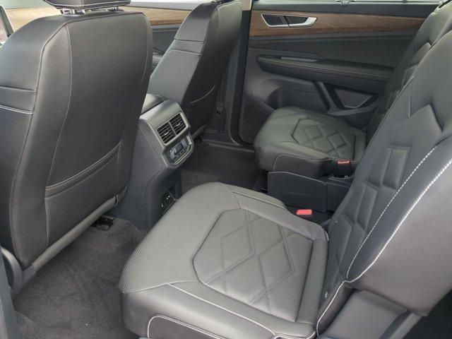 new 2026 Volkswagen Atlas car, priced at $44,388