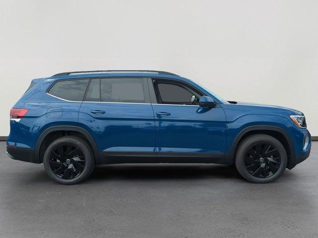 new 2026 Volkswagen Atlas car, priced at $44,388
