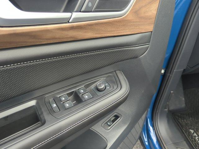 new 2026 Volkswagen Atlas car, priced at $44,388