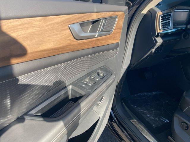 new 2025 Volkswagen Atlas car, priced at $41,434
