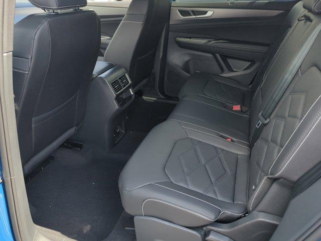 new 2026 Volkswagen Atlas Cross Sport car, priced at $45,876