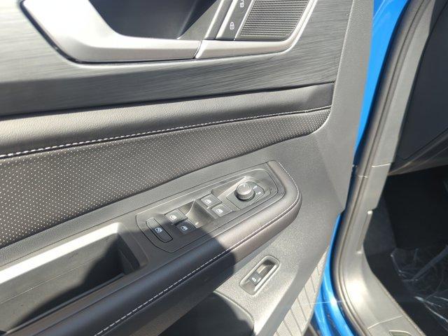 new 2026 Volkswagen Atlas Cross Sport car, priced at $45,876