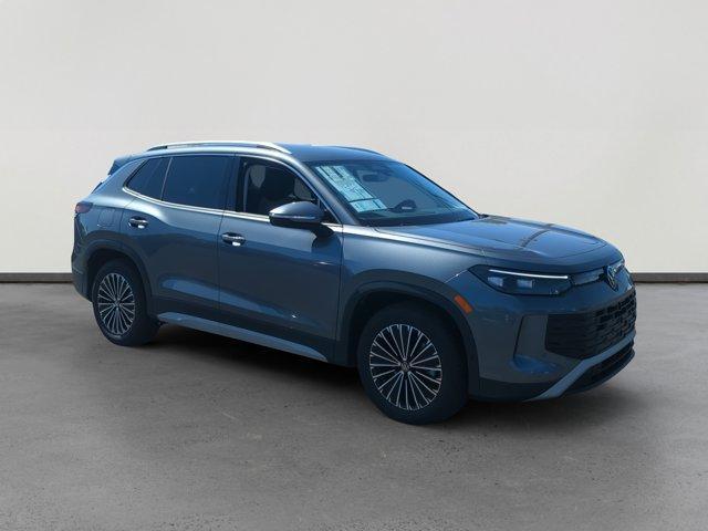 new 2025 Volkswagen Tiguan car, priced at $28,477