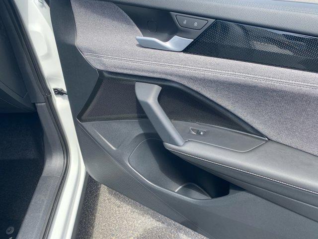 new 2025 Volkswagen Tiguan car, priced at $30,553
