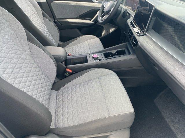 new 2025 Volkswagen Tiguan car, priced at $30,553