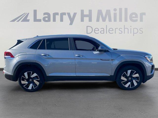 new 2024 Volkswagen Atlas Cross Sport car, priced at $44,087