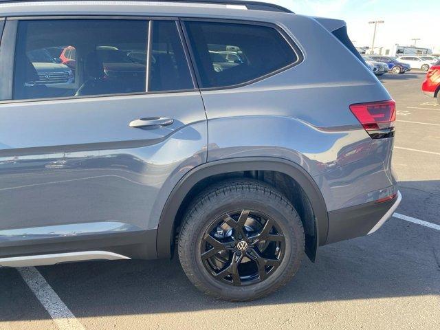 new 2025 Volkswagen Atlas car, priced at $46,258