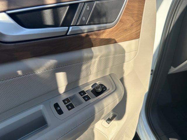 new 2026 Volkswagen Atlas car, priced at $46,170