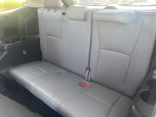 used 2022 Toyota Highlander Hybrid car, priced at $39,998