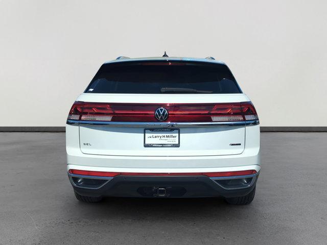 new 2026 Volkswagen Atlas Cross Sport car, priced at $49,351