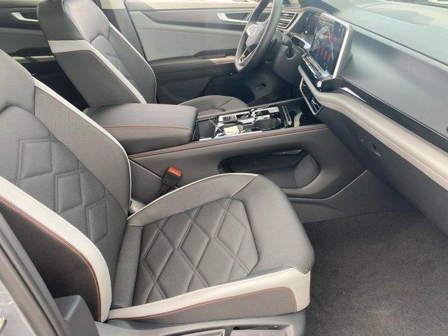 new 2025 Volkswagen Atlas car, priced at $46,919
