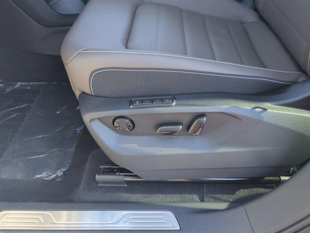 new 2026 Volkswagen Atlas car, priced at $49,388