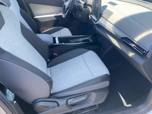 new 2025 Volkswagen ID.4 car, priced at $42,076