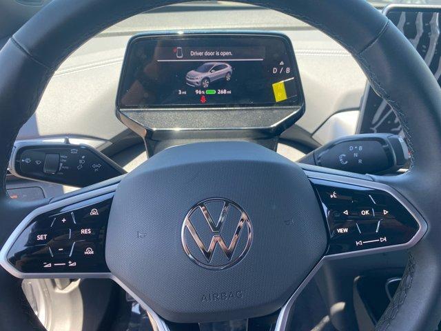 new 2025 Volkswagen ID.4 car, priced at $42,076