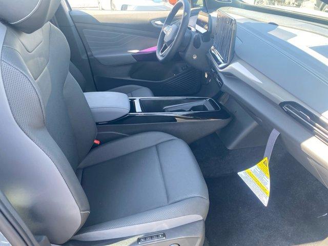 new 2025 Volkswagen ID.4 car, priced at $50,781