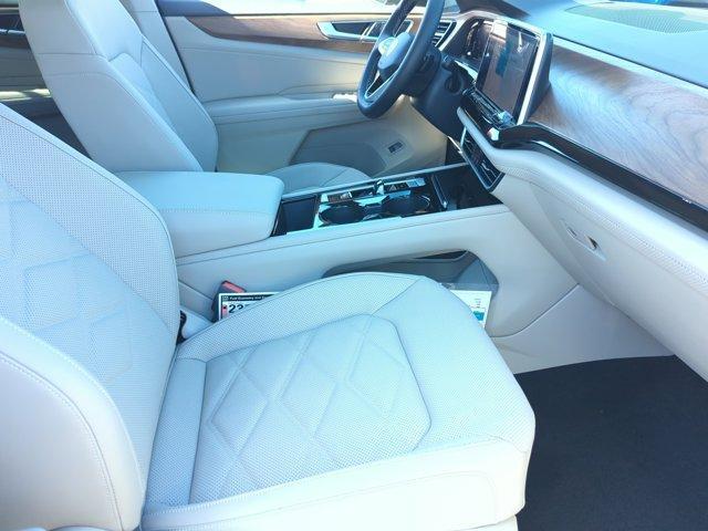 new 2026 Volkswagen Atlas car, priced at $46,052