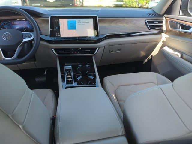 new 2026 Volkswagen Atlas car, priced at $46,052