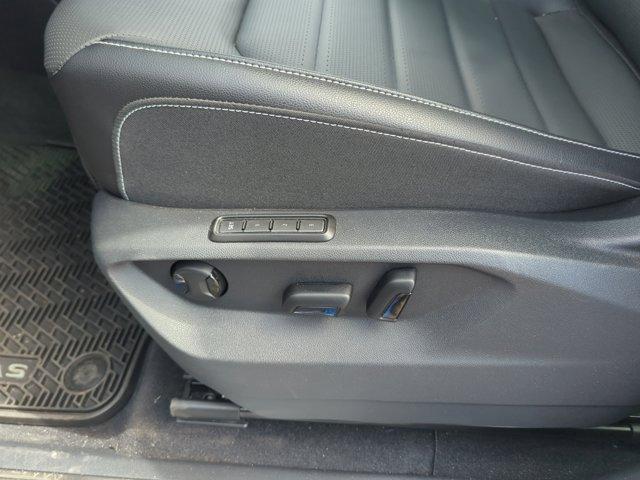 new 2025 Volkswagen Atlas Cross Sport car, priced at $43,826