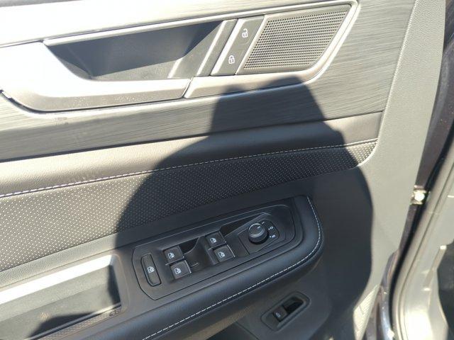 new 2026 Volkswagen Atlas Cross Sport car, priced at $44,152