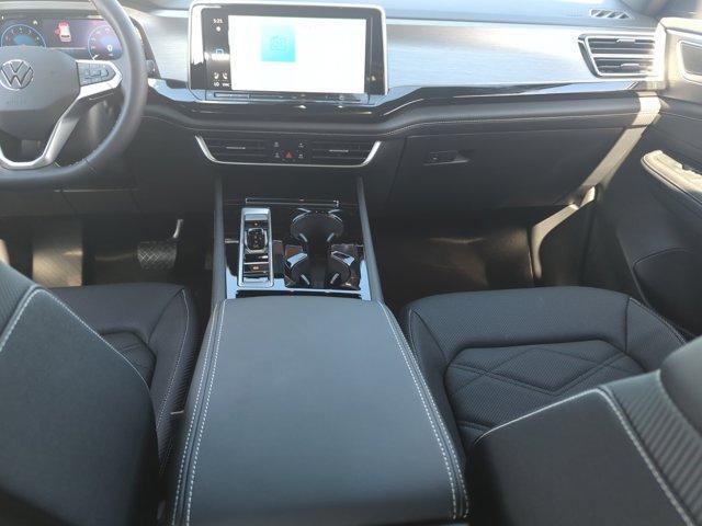 new 2026 Volkswagen Atlas Cross Sport car, priced at $44,152