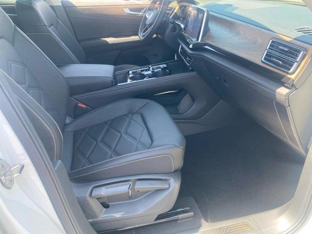 new 2025 Volkswagen Atlas car, priced at $39,596