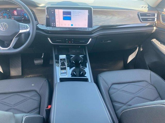 new 2025 Volkswagen Atlas car, priced at $39,596