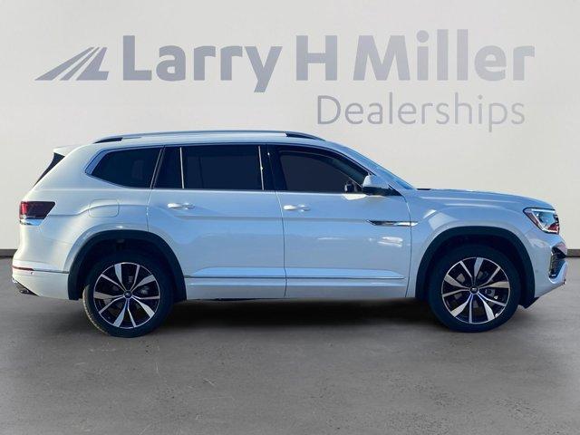 new 2025 Volkswagen Atlas car, priced at $53,409