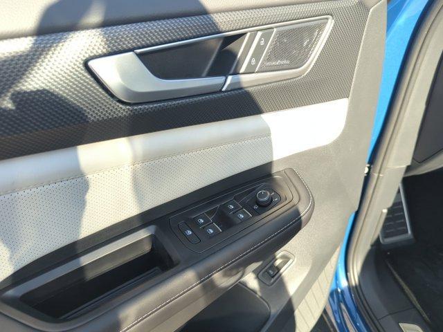 new 2026 Volkswagen Atlas Cross Sport car, priced at $52,296