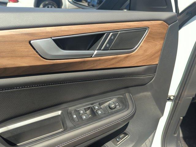 new 2026 Volkswagen Atlas car, priced at $46,620