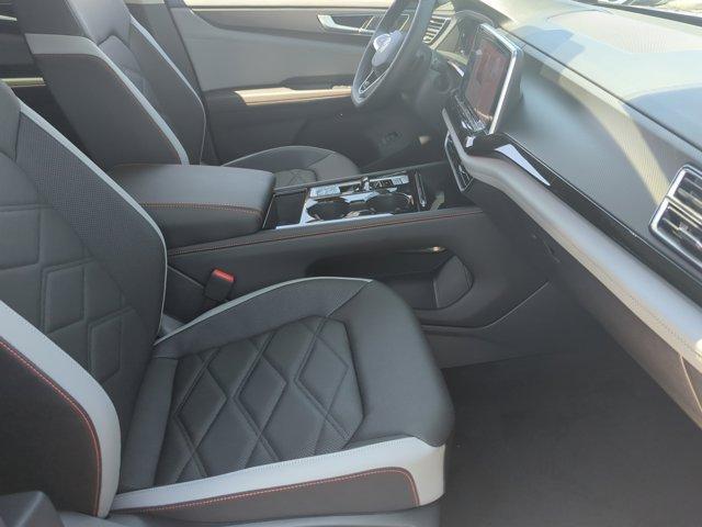 new 2025 Volkswagen Atlas car, priced at $46,059