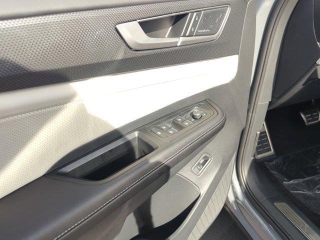 new 2026 Volkswagen Atlas Cross Sport car, priced at $54,211