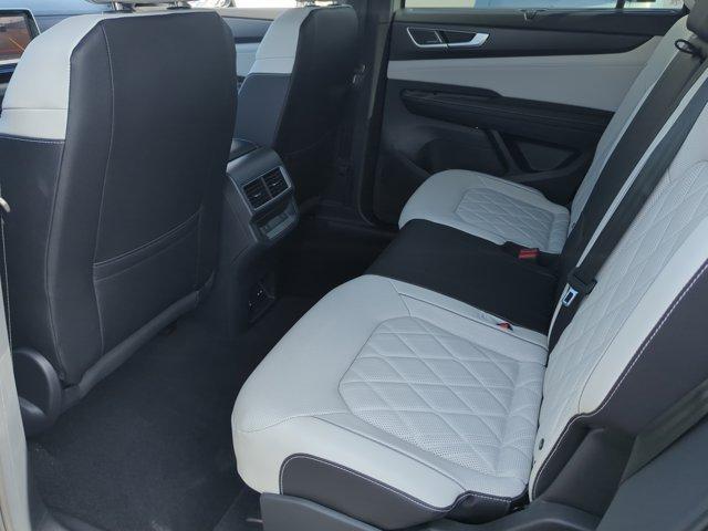 new 2026 Volkswagen Atlas Cross Sport car, priced at $54,211