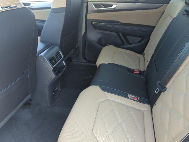 new 2026 Volkswagen Atlas Cross Sport car, priced at $44,421