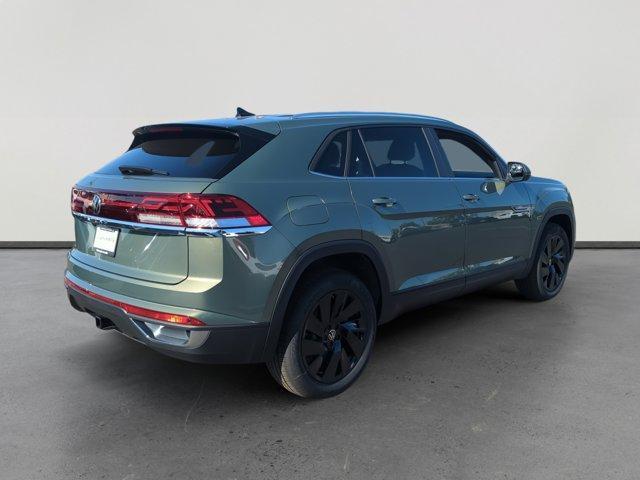 new 2026 Volkswagen Atlas Cross Sport car, priced at $43,241